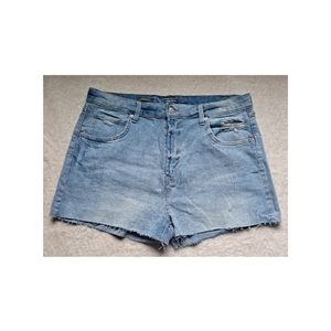Wild Fable Size 16 Plus Size Women's Jean Cut Off Shorts Medium Wash distresse